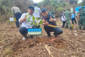 Pemkot Samarinda dan United Tractors Tanam Ratusan Pohon, Wujud Nyata Lawan Perubahan Iklim
