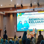 Tim Penggerak PKK Kutim Gelar Seminar Keluarga: Sinergi Ayah-Ibu Kunci Pengasuhan Berkualitas