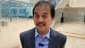 Kasus Ijazah Jokowi, Roy Suryo Cs Dicekal ke Luar Negeri