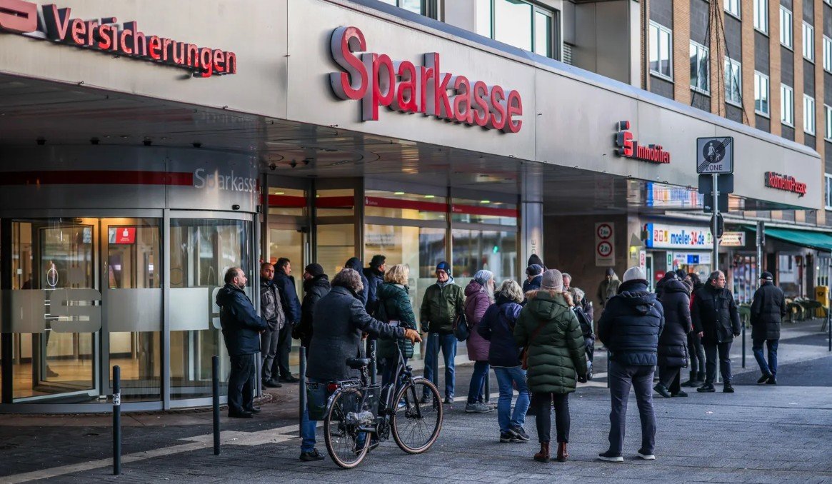 Libur Natal Dimanfaatkan, Perampok Bobol Brankas Bank Jerman Rp590 Miliar