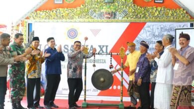 Wakil Wali Kota Samarinda, Saefuddin Zuhri, secara resmi membuka kegiatan Loka Sabha XI PHDI Kota Samarinda