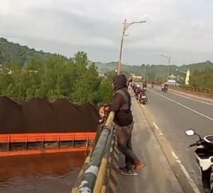 Penabrak Jembatan Mahakam Ulu Wajib Ganti Rugi, Pemprov Kaltim Ambil Tindakan Tegas