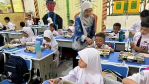 CELIOS Sebut MBG Berpotensi Rugikan Negara Rp1,27 Triliun per Pekan
