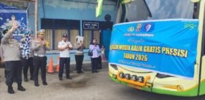 Polresta Samarinda Berangkatkan 152 Warga Ikut Mudik Gratis ke Balikpapan