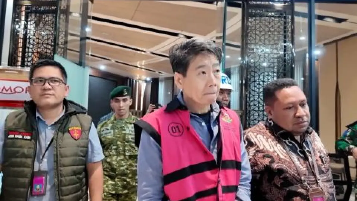 Pengusaha tambang Samin Tan ditetapkan sebagai tersangka dalam kasus dugaan penyimpangan pengelolaan pertambangan