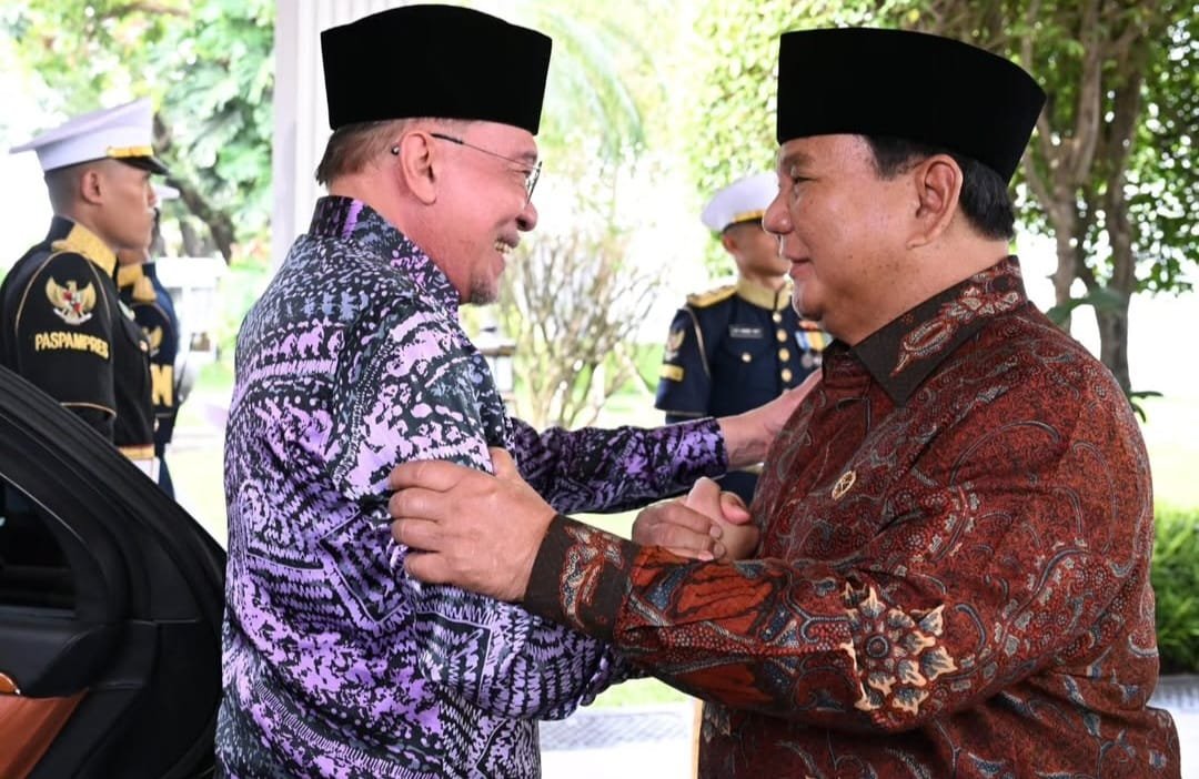 Presiden Indonesia Prabowo Subianto menerima kunjungan Perdana Menteri Malaysia Anwar Ibrahim
