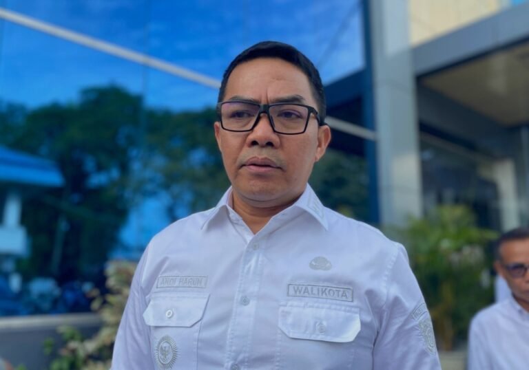 Walikota Samarinda Tunda Pembukaan Kawasan Ikonik Teras Samarinda II