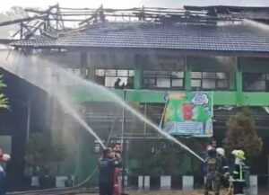 Kebakaran SMPN 2 Samarinda, Meski Ada Kerugian Material Dipastikan Tidak Terdapat Korban Jiwa