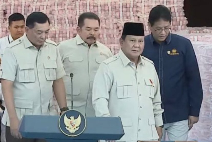 Capaian Satgas PKH Selamatkan Uang Negara 371 Triliun, Jaksa Agung Lapor Hasil Kerja Pada Presiden
