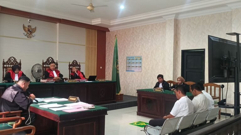 Sidang Molotov Samarinda: Mahasiswa Dituntut 5 Bulan, Penasihat Hukum Gugat Konstruksi Jaksa