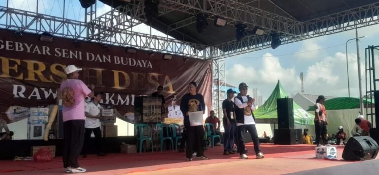 Rawa Makmur Gelar Jalan Sehat, Bakal Calon Wali Kota Samarinda Helmi Abdullah Turut Hadir