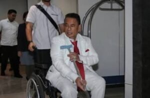 Hotman Paris Tinggalkan Kasus Febrie Adriansyah Jelang Berobat ke Singapura