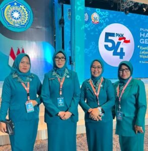 TP PKK Samarinda Hadiri Puncak HKG PKK ke-54 di Makassar, Perkuat Komitmen Wujudkan Keluarga Berkualitas