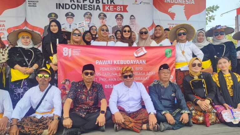 Pawai Pembangunan Anggana, Desa Kutai Lama Tampilkan Budaya Kerajaan Kutai