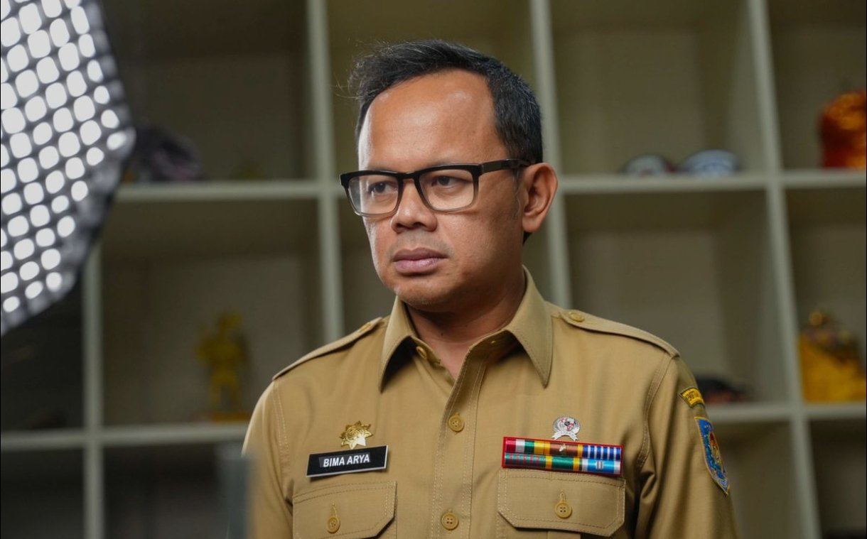 Kemendagri Minta Kepala Daerah Tak Rekrut Staf Baru, Status PPPK Mulai 2027 Dibahas