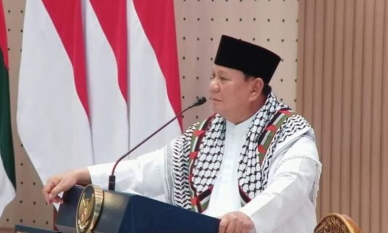 Presiden Prabowo menghadiri Syukuran 100 Tahun Pondok Modern Darussalam Gontor, Jawa Timur, Sabtu (19/9/2026).
