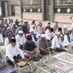 Wawali Saefuddin Zuhri Ikuti Sholat Istisqa, Warga Samarinda Berdoa Minta Hujan